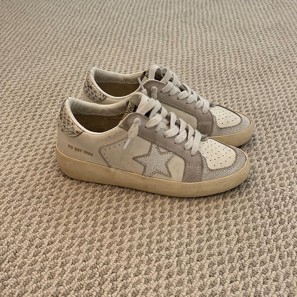 Vintage Havana White and Grey Star Shoes